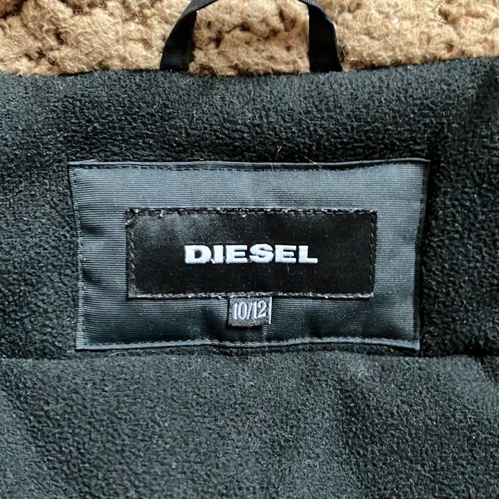 Diesel - Picture 14 of 16
